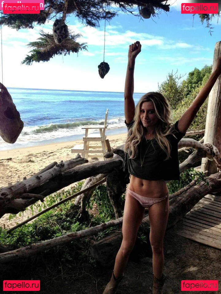 Ashley Tisdale Onlyfans Photo Gallery 
