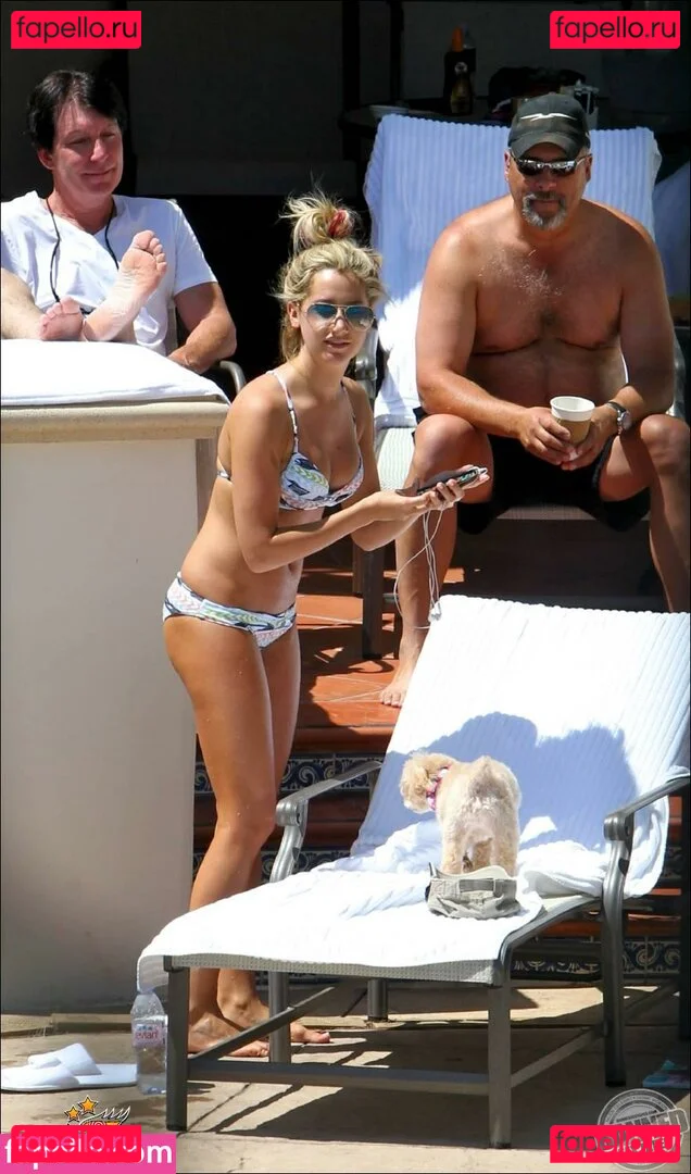 Ashley Tisdale Onlyfans Photo Gallery 