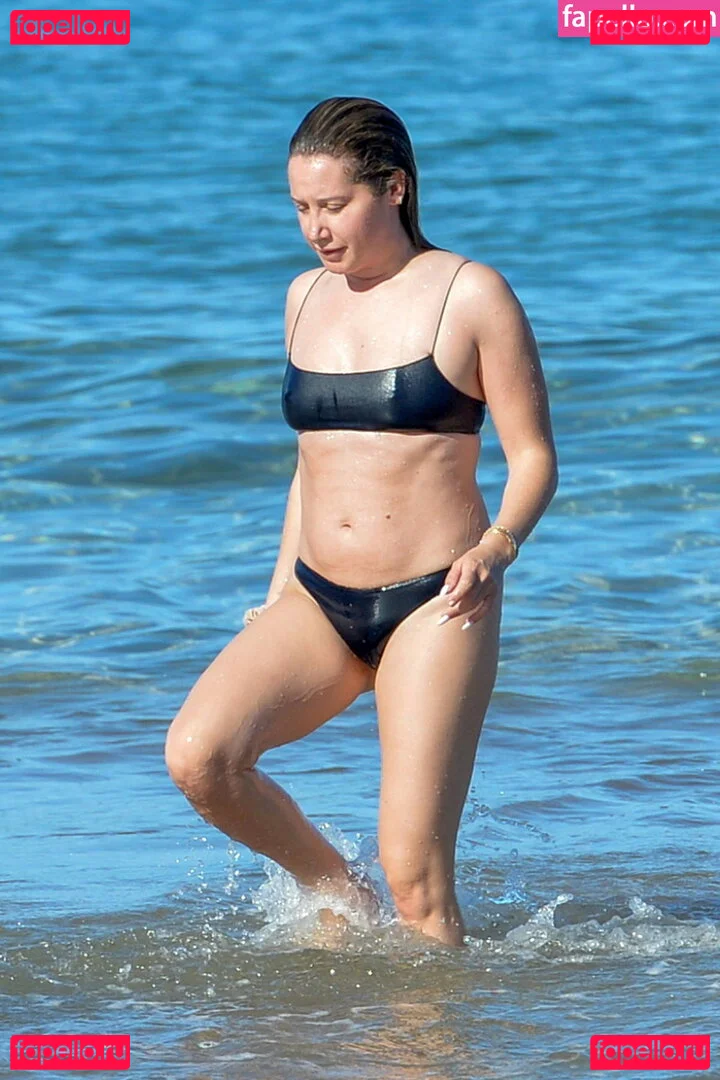 Ashley Tisdale Onlyfans Photo Gallery 