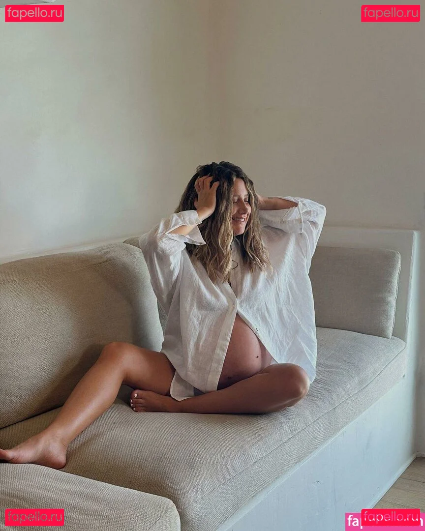 Ashley Tisdale Onlyfans Photo Gallery 