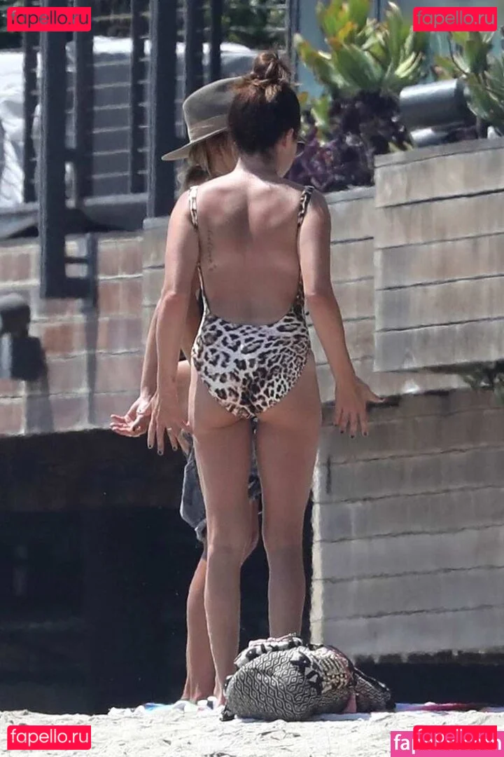 Ashley Tisdale Onlyfans Photo Gallery 