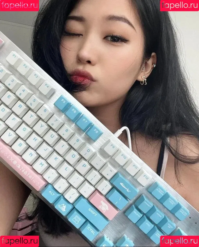 Kang Hee Yoon Onlyfans Photo Gallery 