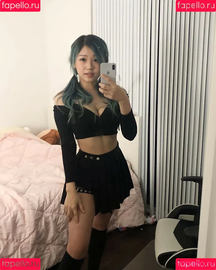 Kang Hee Yoon Onlyfans Photo Gallery 