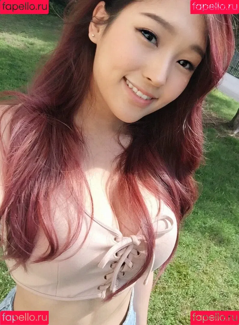 Kang Hee Yoon Onlyfans Photo Gallery 