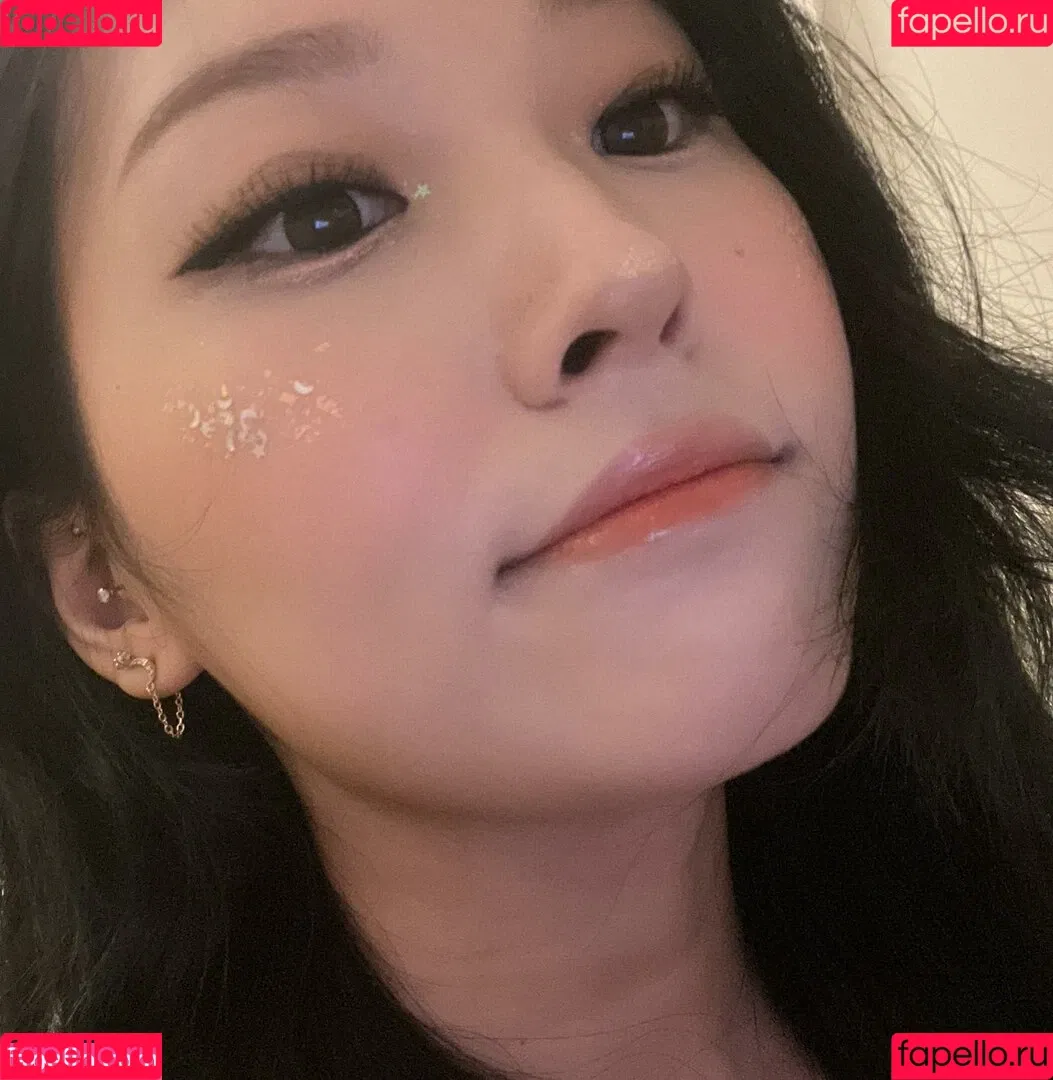 Kang Hee Yoon Onlyfans Photo Gallery 