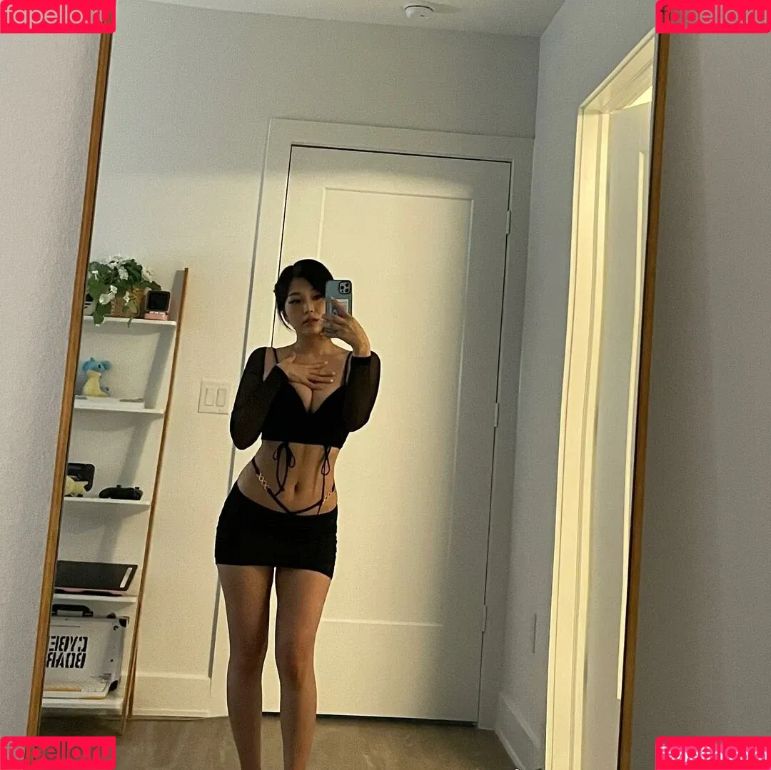 Kang Hee Yoon Onlyfans Photo Gallery 