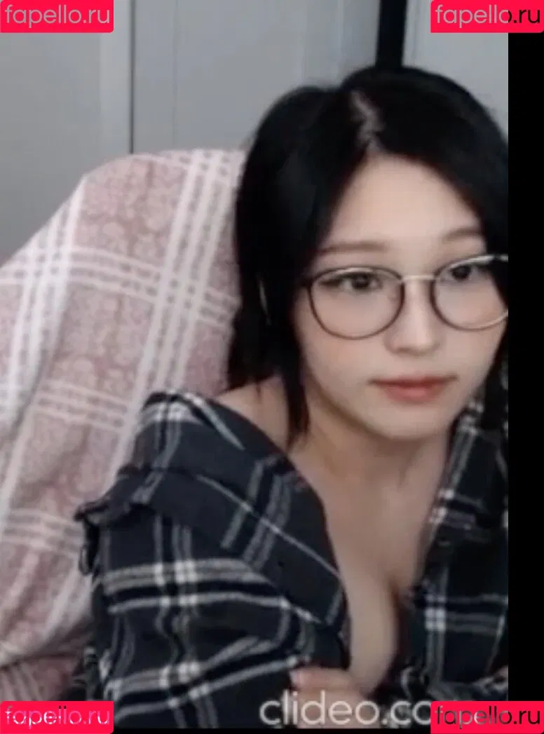 Kang Hee Yoon Onlyfans Photo Gallery 