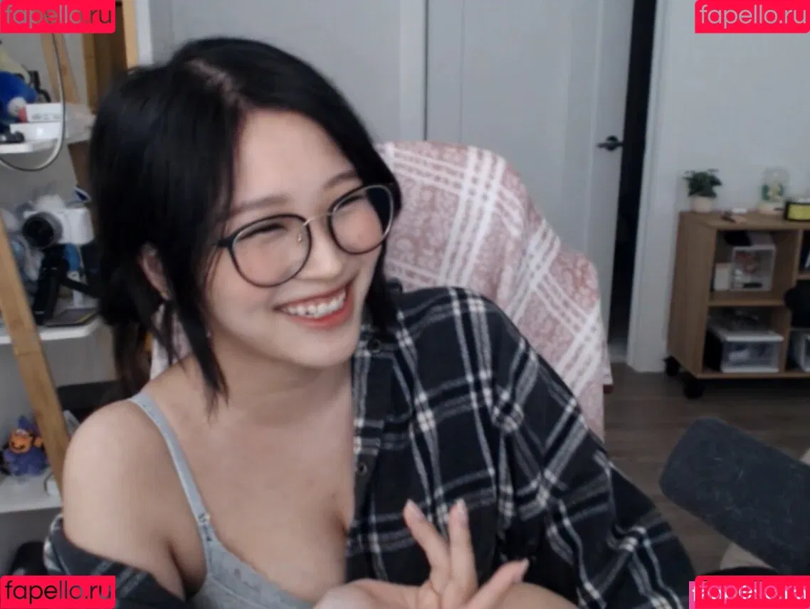 Kang Hee Yoon Onlyfans Photo Gallery 