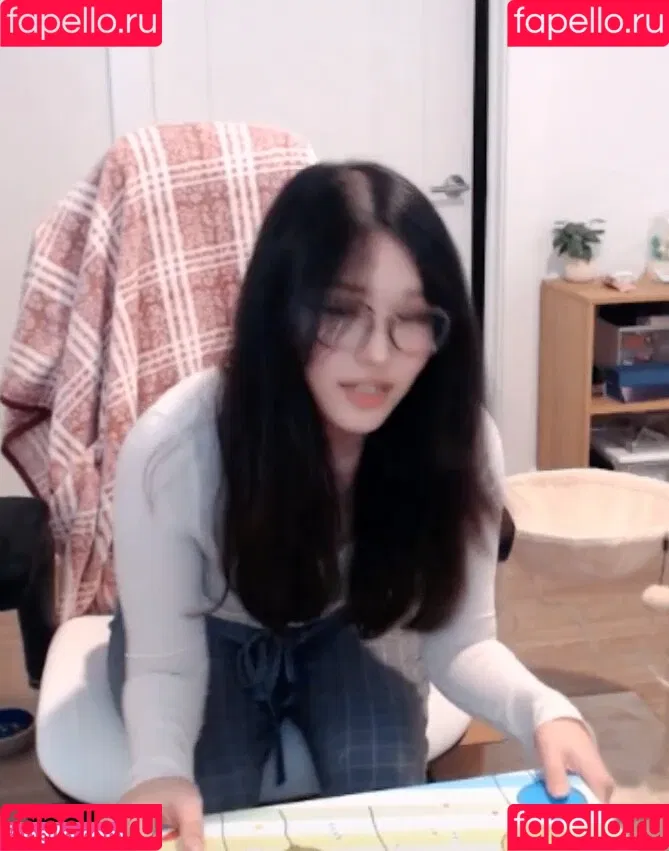 Kang Hee Yoon Onlyfans Photo Gallery 