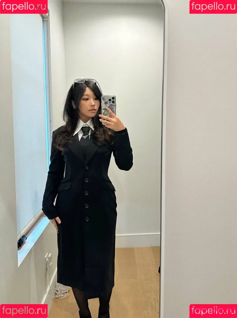 Kang Hee Yoon Onlyfans Photo Gallery 