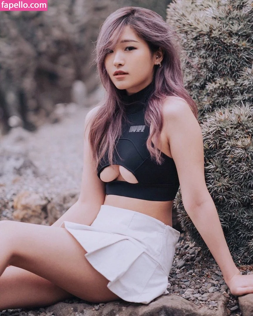 Kang Hee Yoon Onlyfans Photo Gallery 