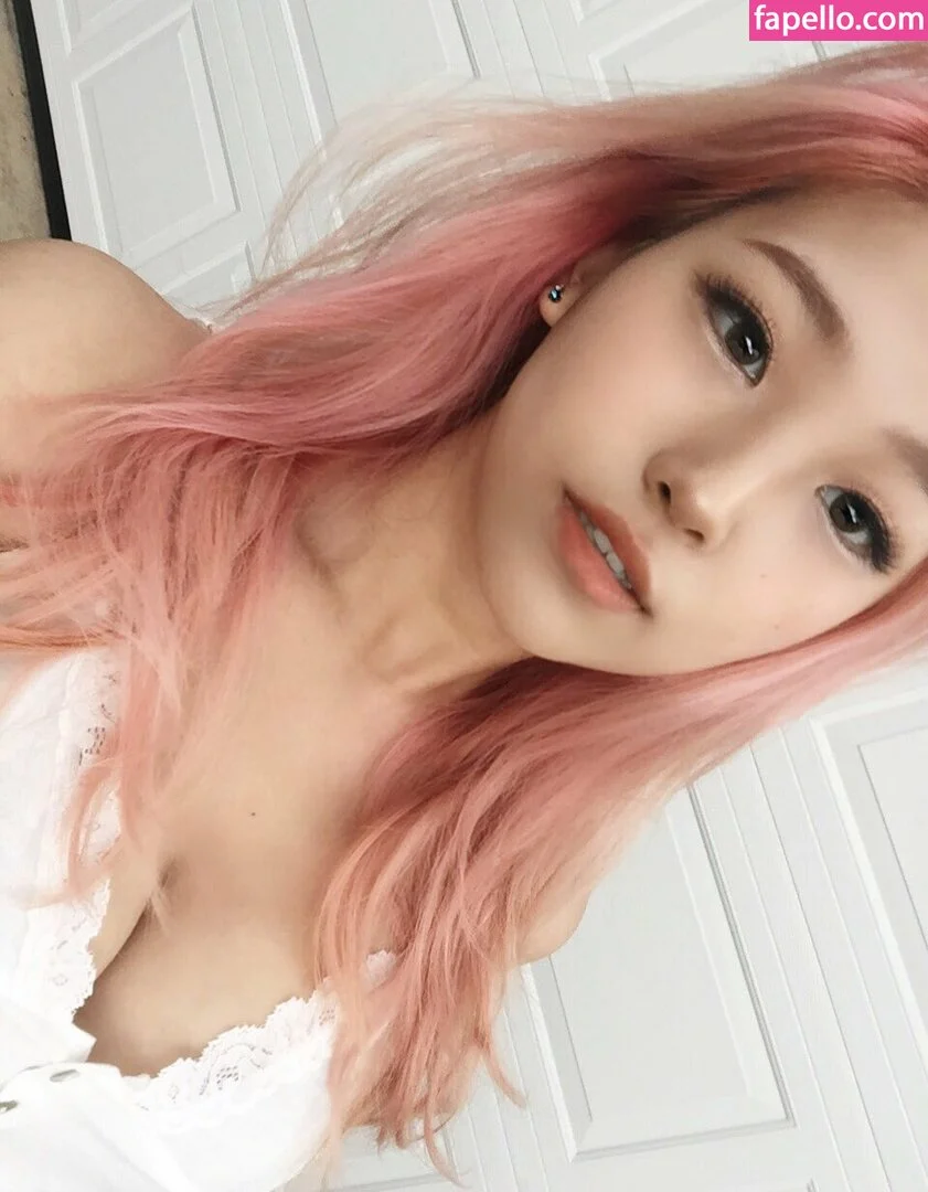 Kang Hee Yoon Onlyfans Photo Gallery 