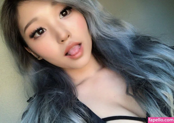 Kang Hee Yoon Onlyfans Photo Gallery 