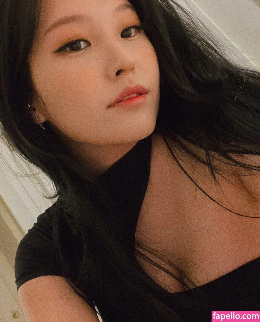 Kang Hee Yoon Onlyfans Photo Gallery 