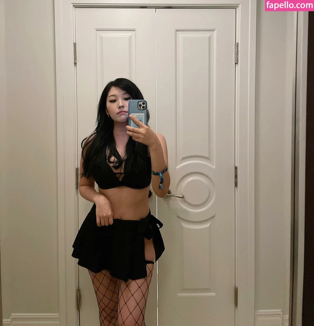 Kang Hee Yoon Onlyfans Photo Gallery 