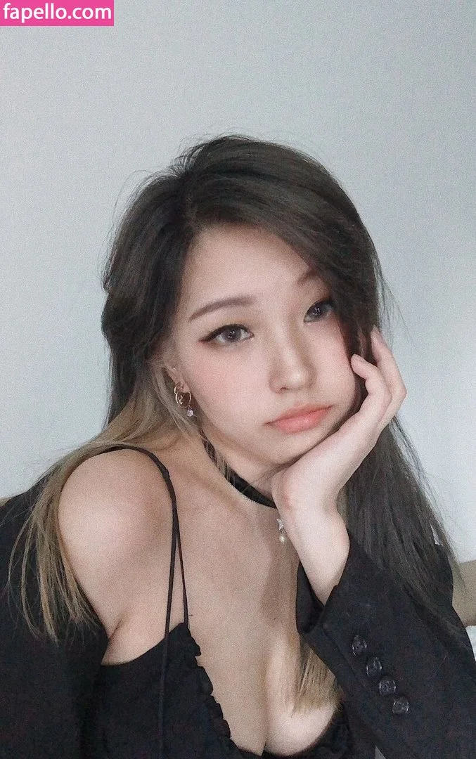 Kang Hee Yoon Onlyfans Photo Gallery 