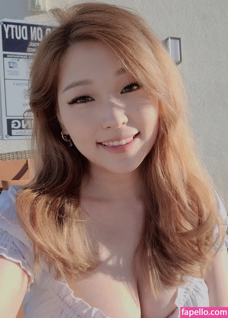 Kang Hee Yoon Onlyfans Photo Gallery 