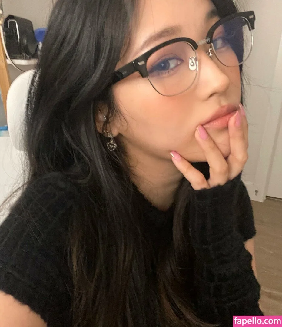 Kang Hee Yoon Onlyfans Photo Gallery 