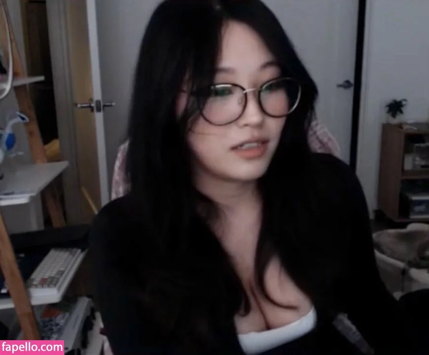 Kang Hee Yoon Onlyfans Photo Gallery 