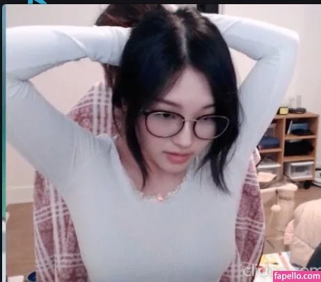 Kang Hee Yoon Onlyfans Photo Gallery 