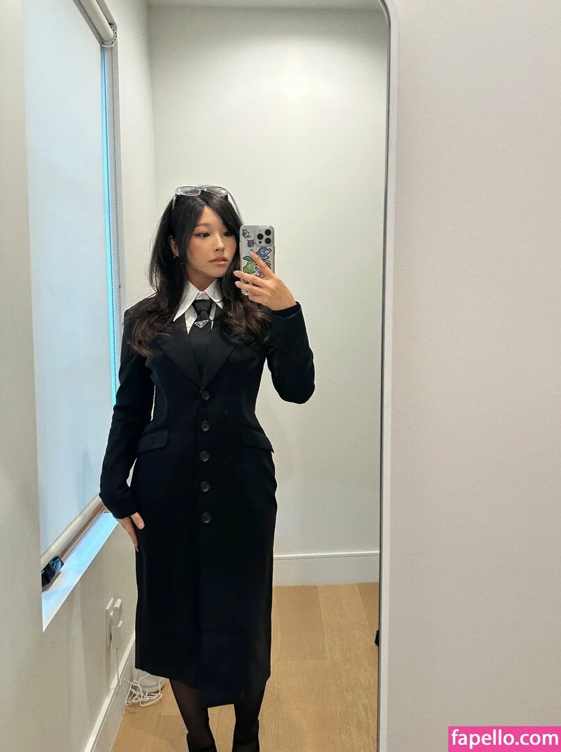 Kang Hee Yoon Onlyfans Photo Gallery 