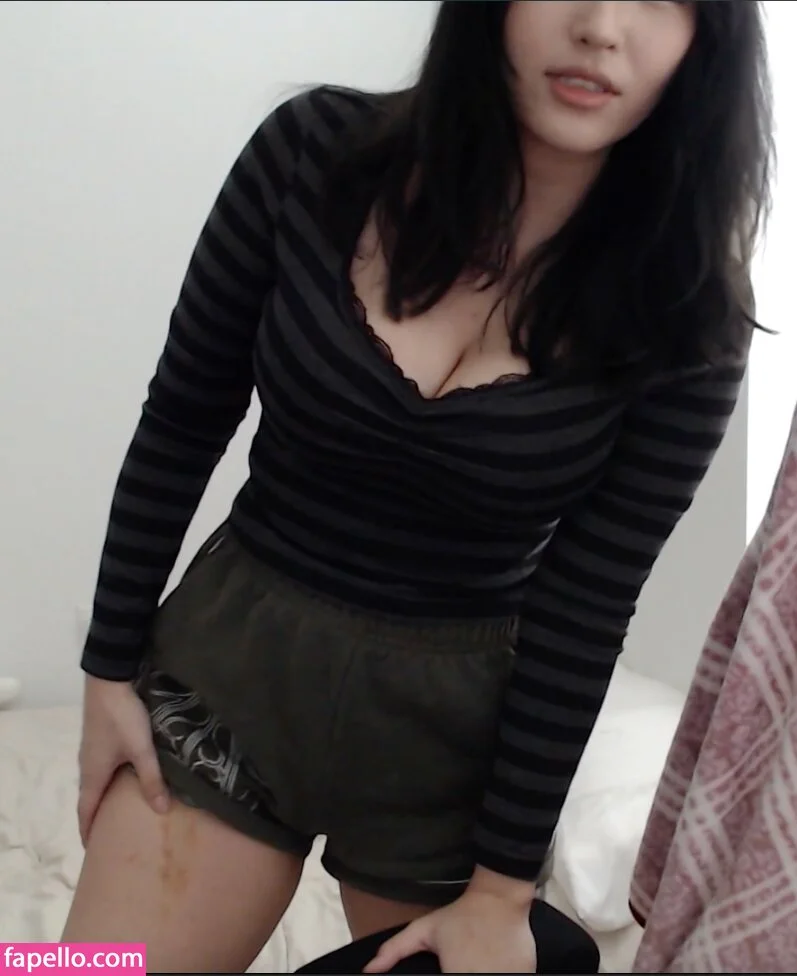 Kang Hee Yoon Onlyfans Photo Gallery 