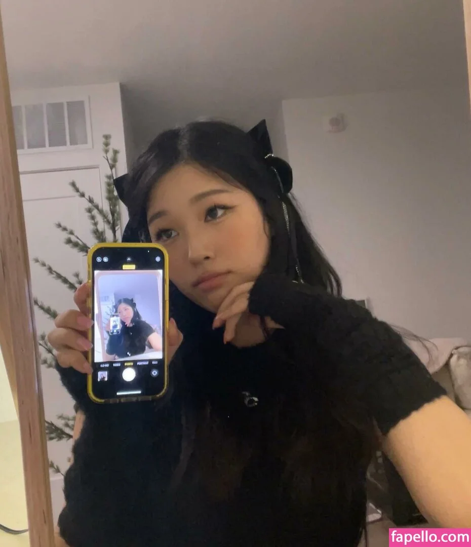 Kang Hee Yoon Onlyfans Photo Gallery 