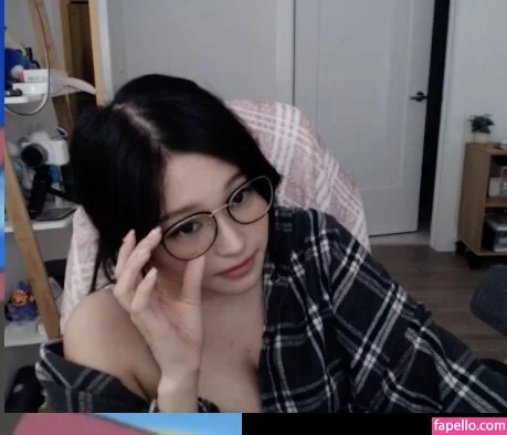 Kang Hee Yoon Onlyfans Photo Gallery 