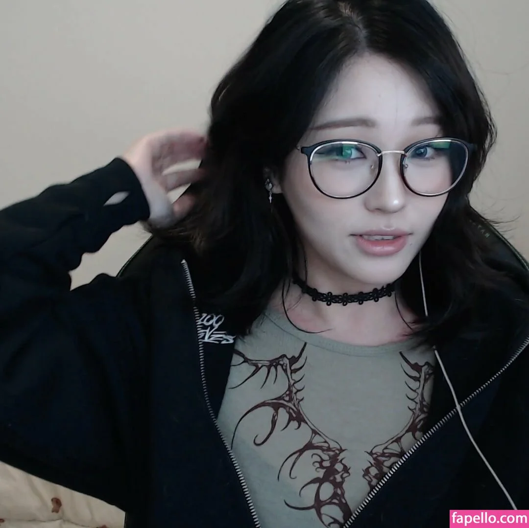 Kang Hee Yoon Onlyfans Photo Gallery 