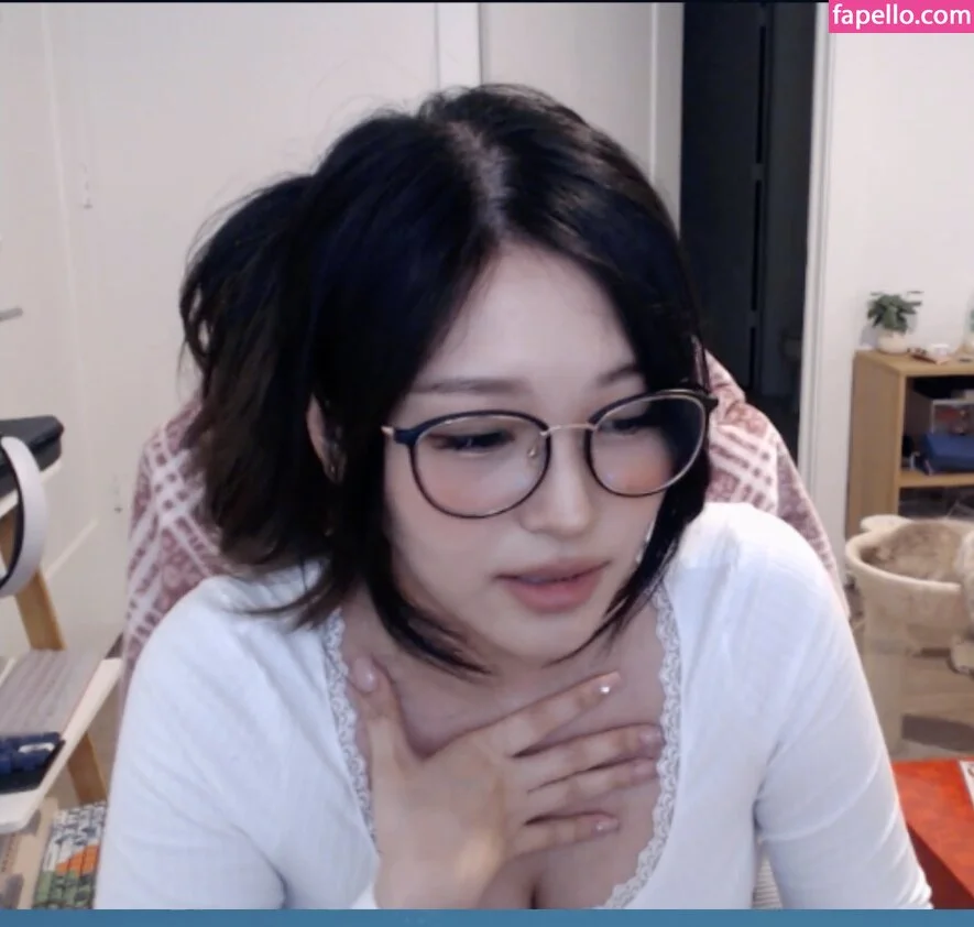 Kang Hee Yoon Onlyfans Photo Gallery 