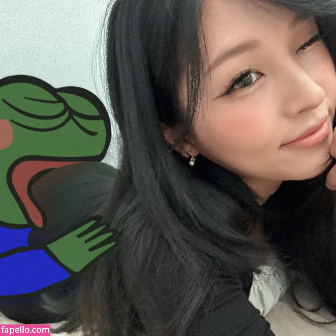 Kang Hee Yoon Onlyfans Photo Gallery 