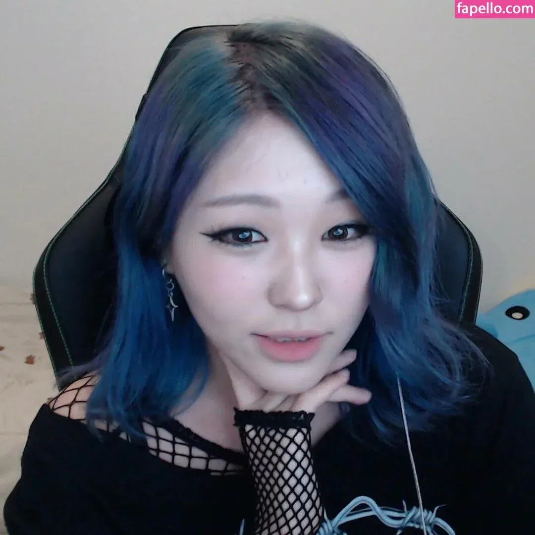 Kang Hee Yoon Onlyfans Photo Gallery 