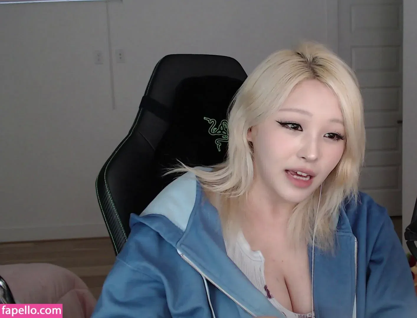 Kang Hee Yoon Onlyfans Photo Gallery 