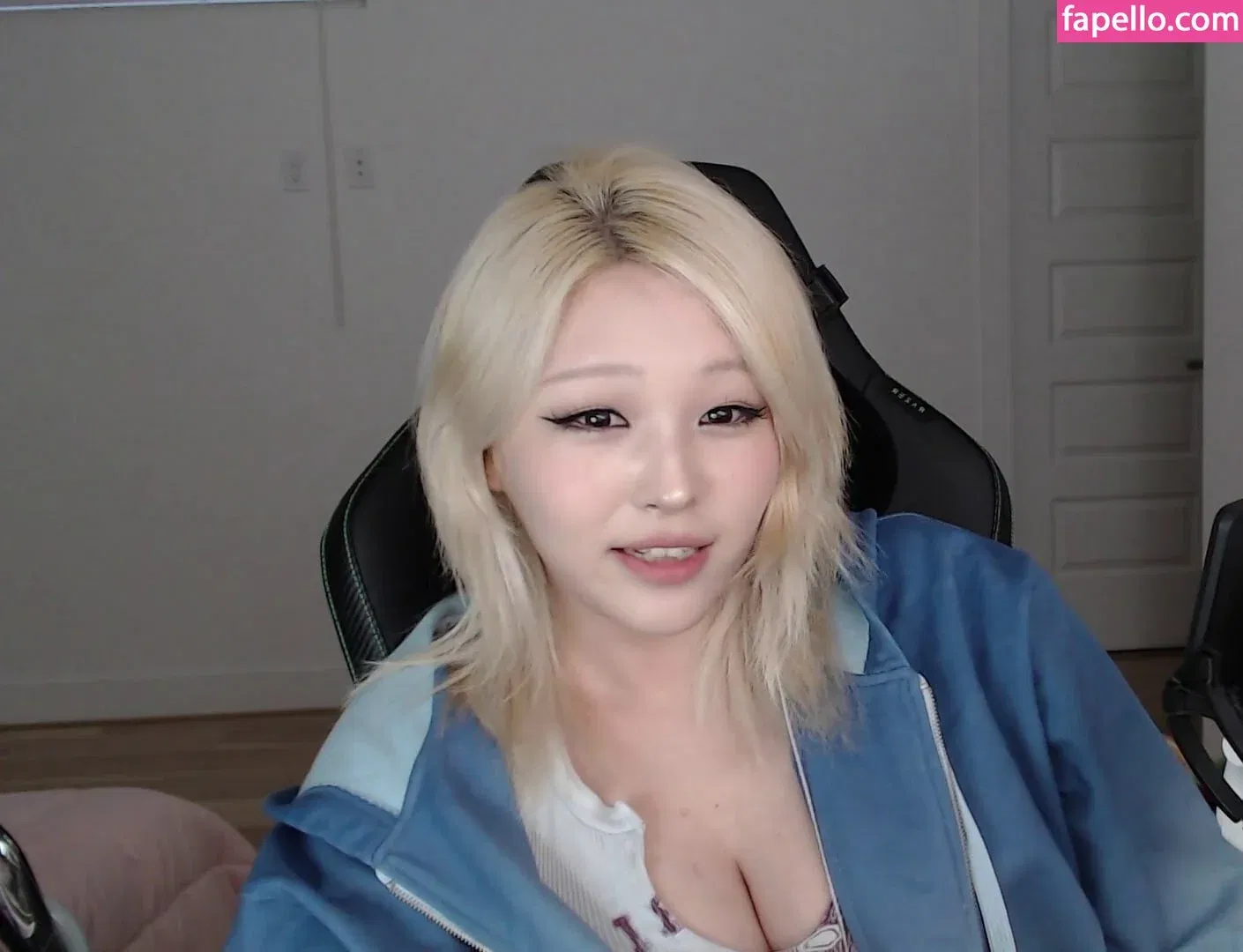 Kang Hee Yoon Onlyfans Photo Gallery 