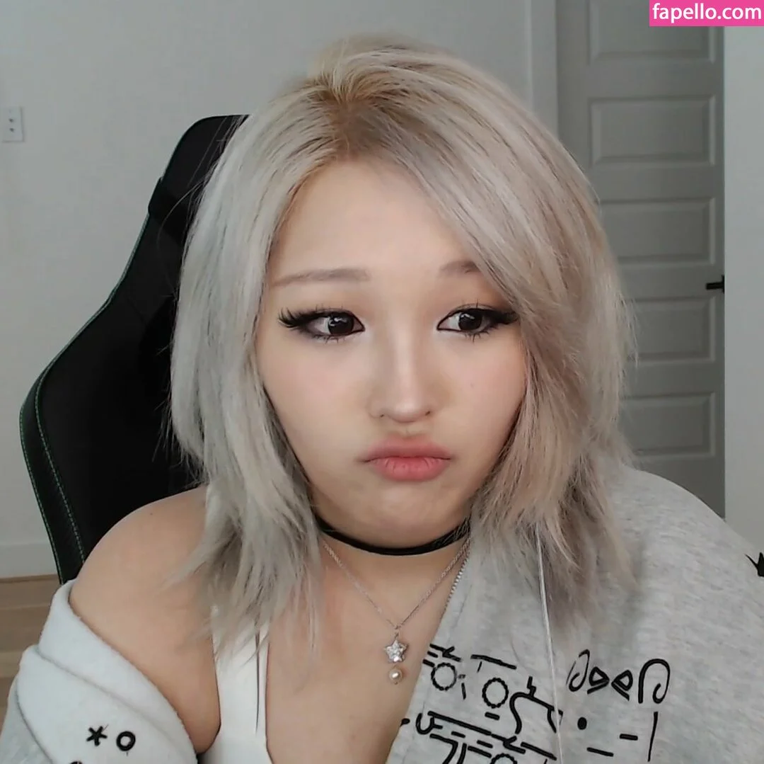 Kang Hee Yoon Onlyfans Photo Gallery 