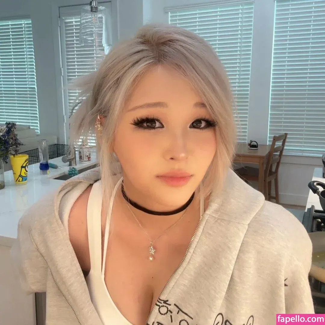 Kang Hee Yoon Onlyfans Photo Gallery 