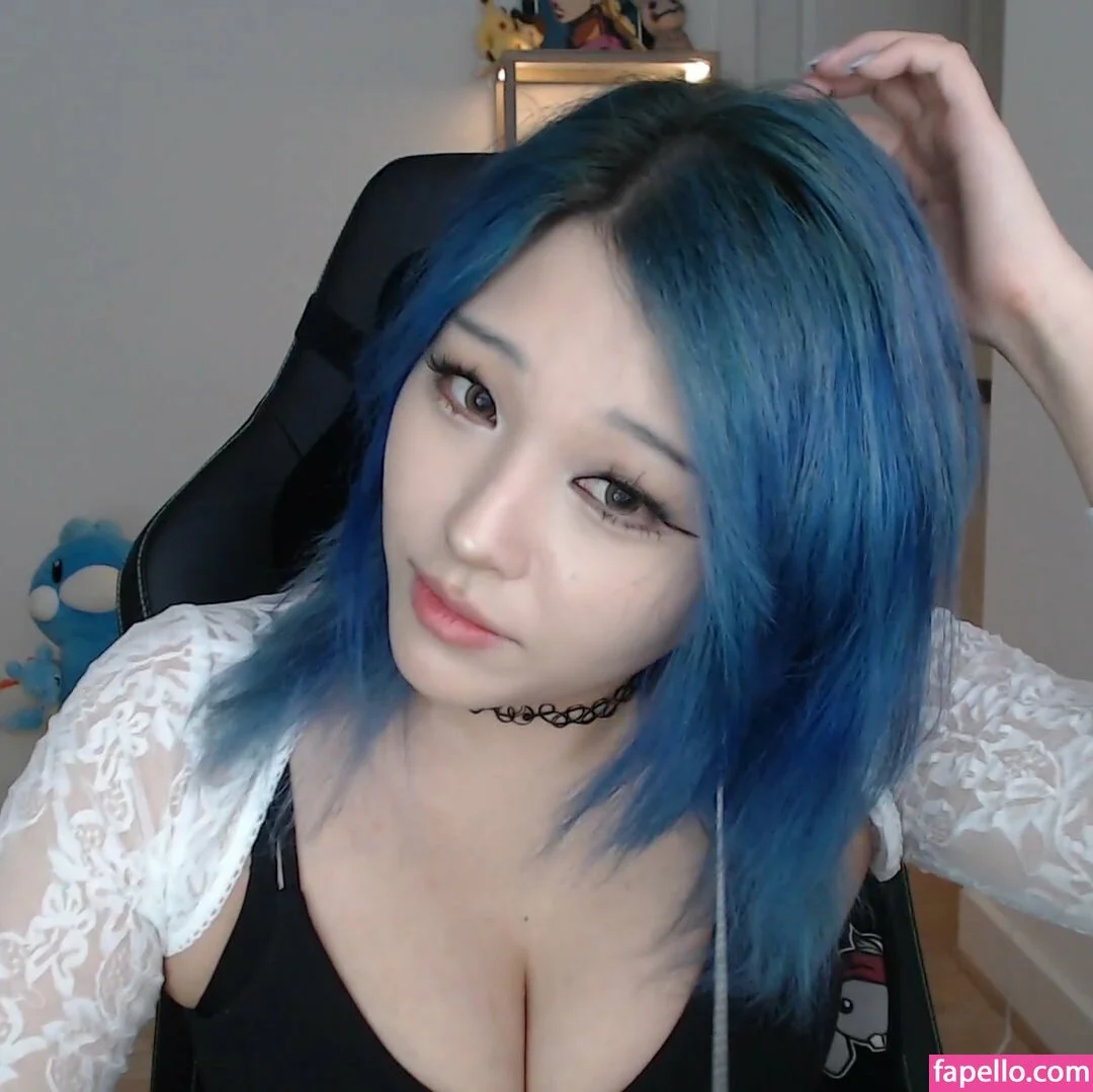 Kang Hee Yoon Onlyfans Photo Gallery 