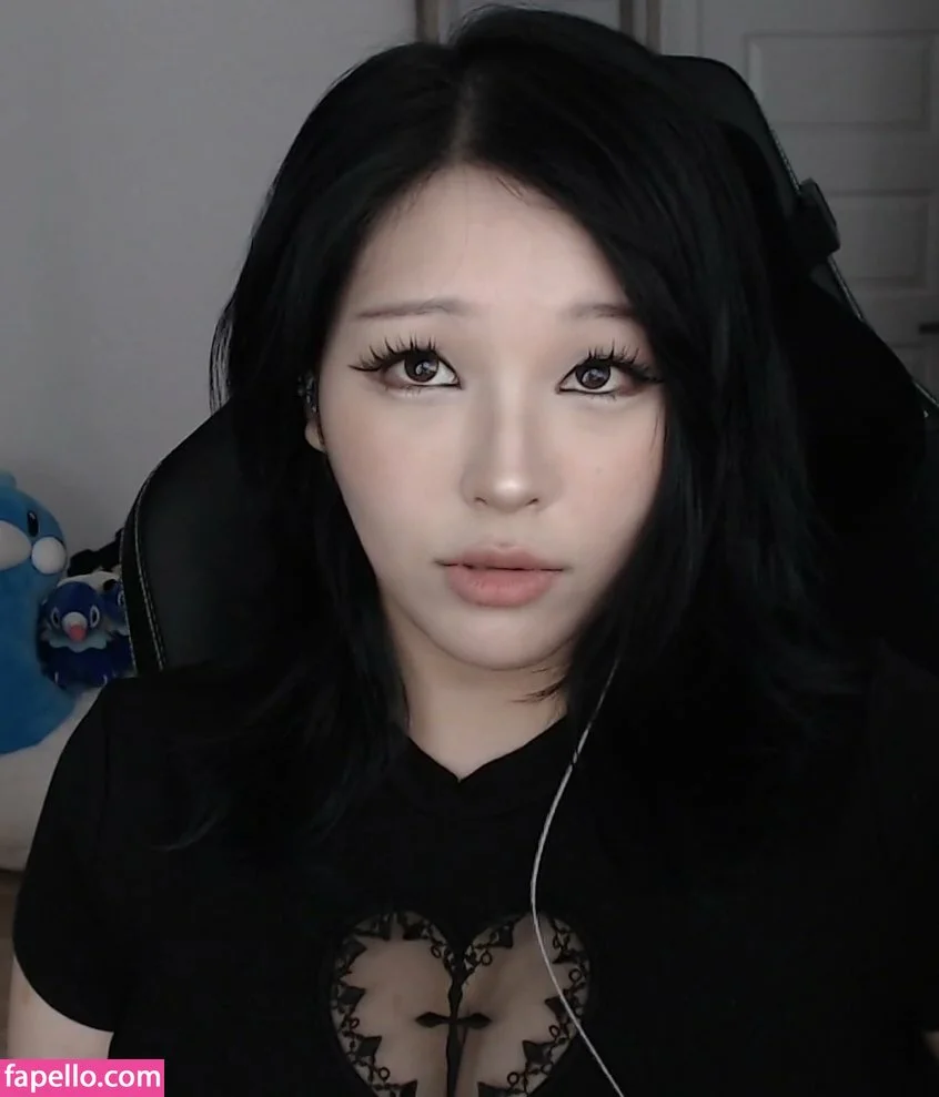 Kang Hee Yoon Onlyfans Photo Gallery 