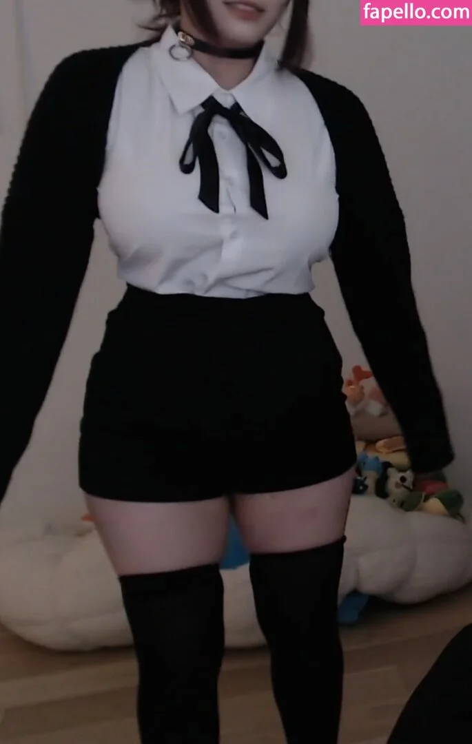 Kang Hee Yoon Onlyfans Photo Gallery 