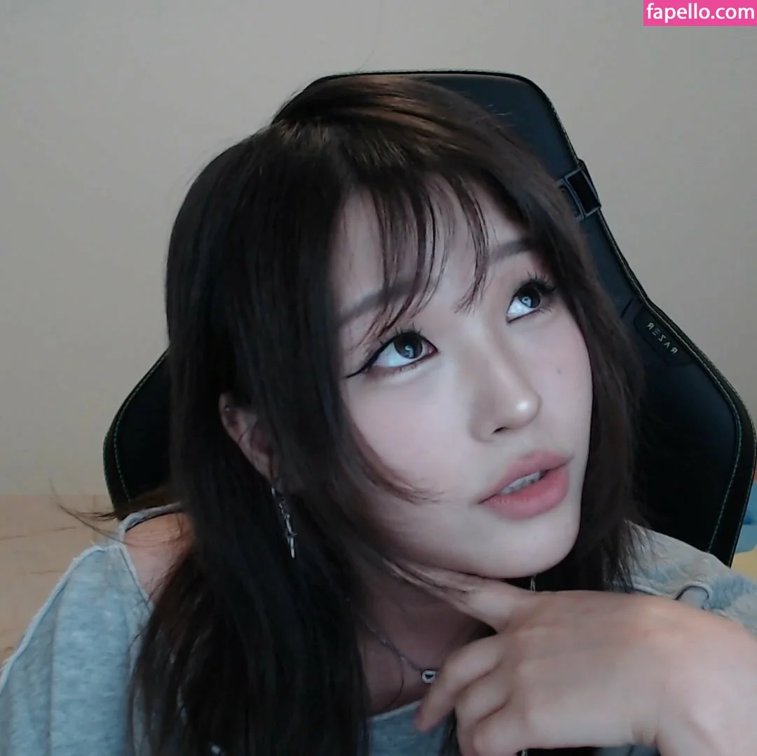 Kang Hee Yoon Onlyfans Photo Gallery 