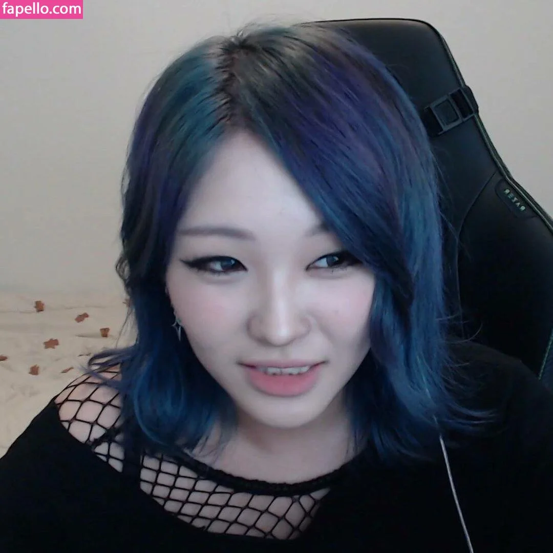 Kang Hee Yoon Onlyfans Photo Gallery 