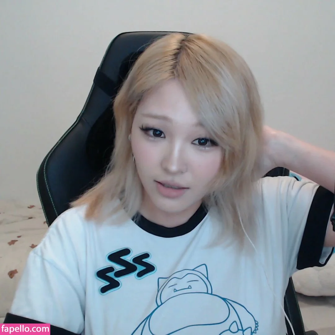 Kang Hee Yoon Onlyfans Photo Gallery 