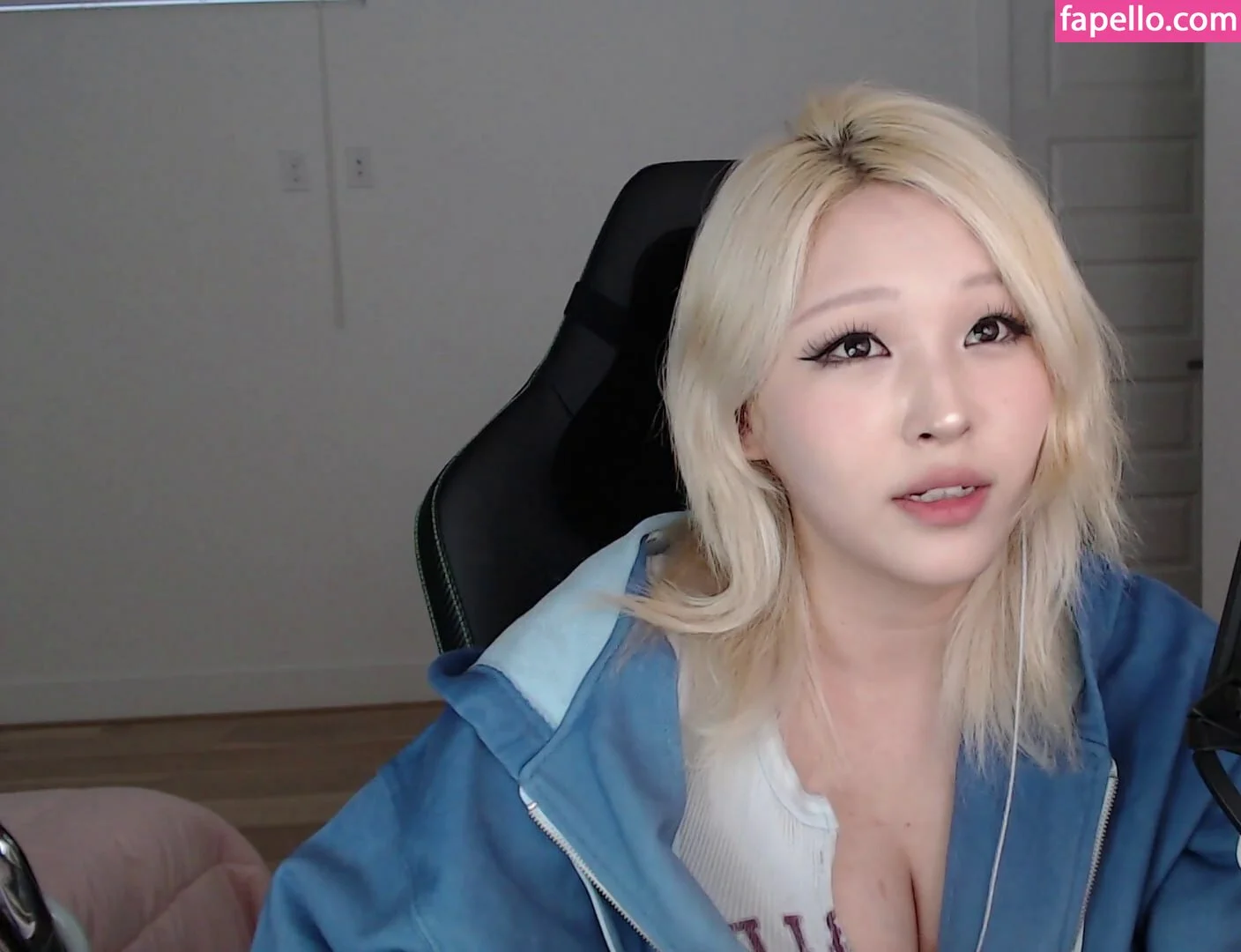 Kang Hee Yoon Onlyfans Photo Gallery 