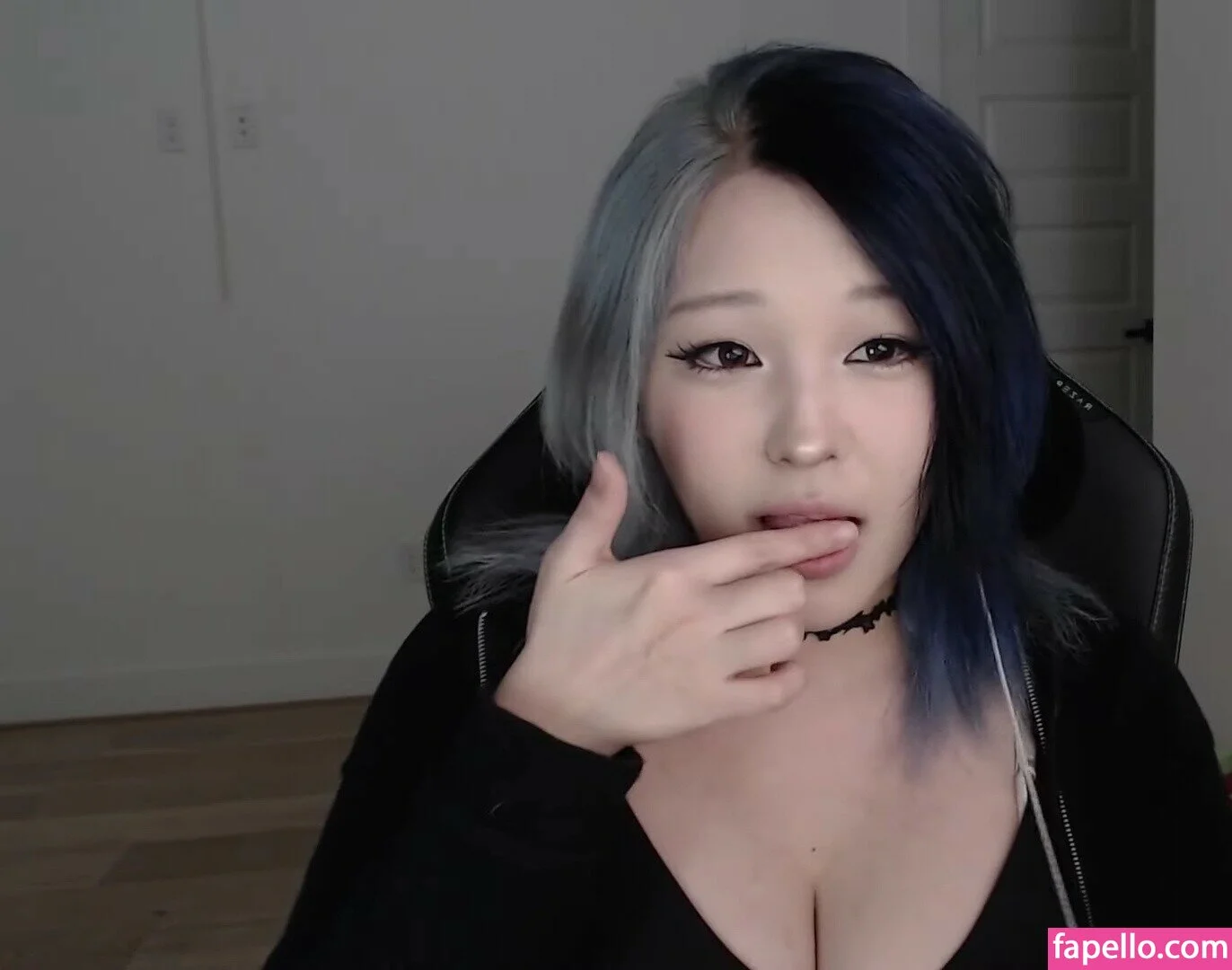 Kang Hee Yoon Onlyfans Photo Gallery 