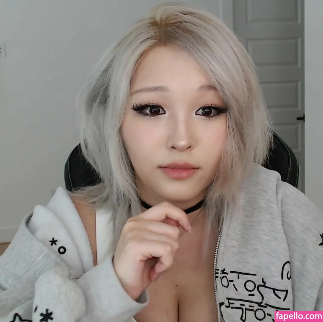 Kang Hee Yoon Onlyfans Photo Gallery 