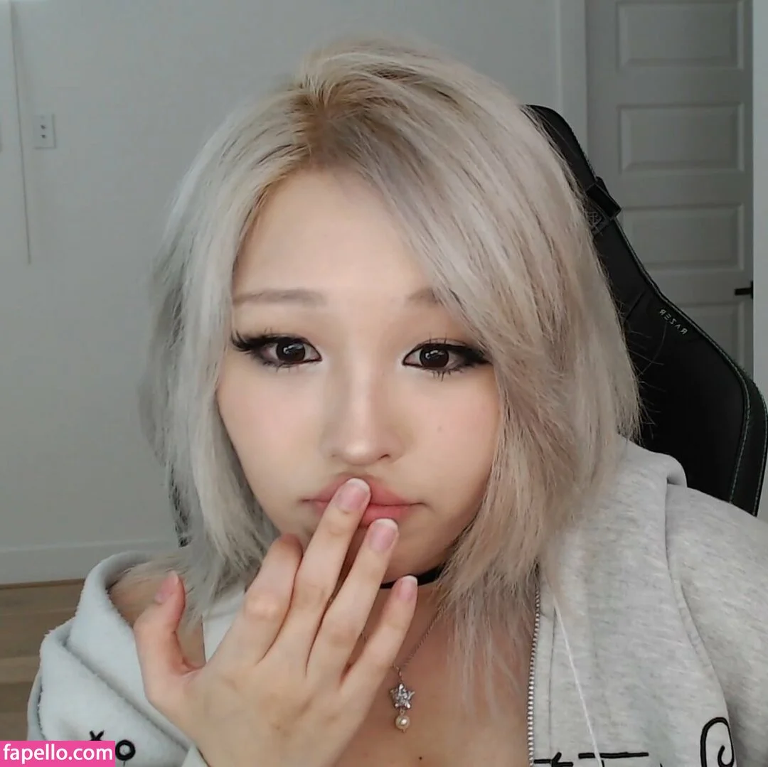 Kang Hee Yoon Onlyfans Photo Gallery 