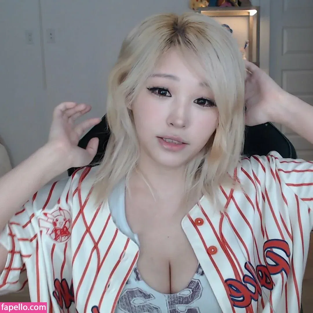 Kang Hee Yoon Onlyfans Photo Gallery 