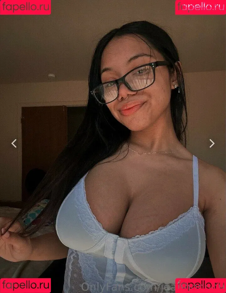 Jean Louie Onlyfans Photo Gallery 