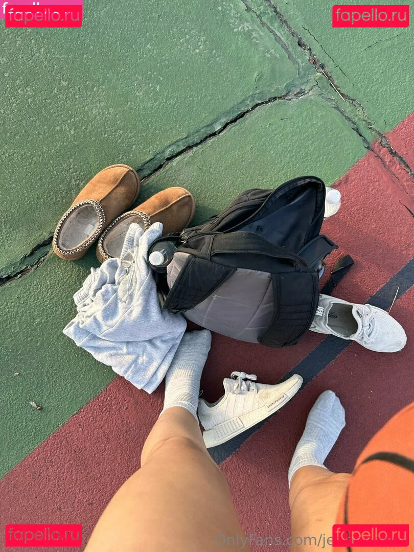 Jean Louie Onlyfans Photo Gallery 