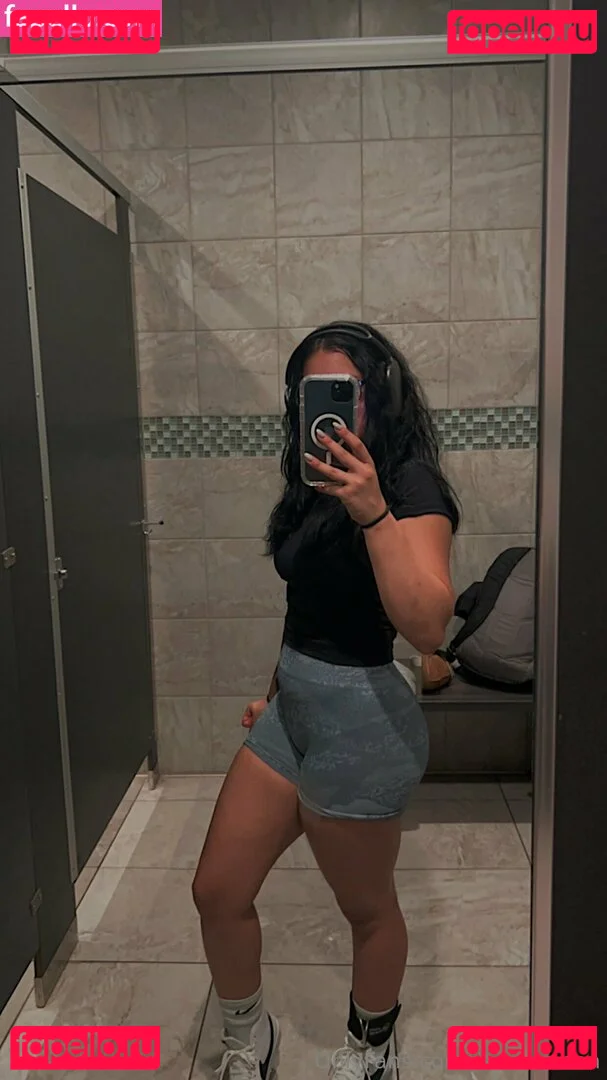 Jean Louie Onlyfans Photo Gallery 